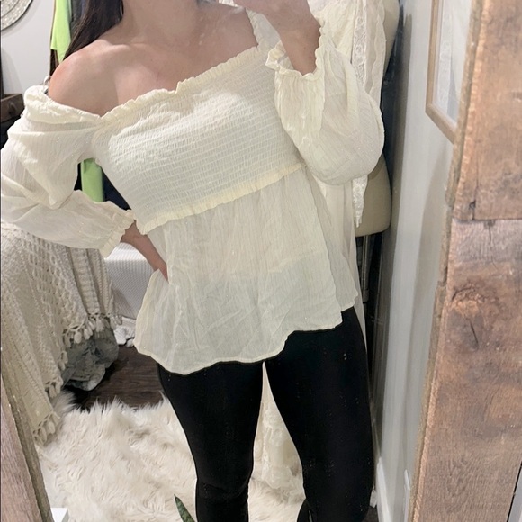 Umgee Off-Shoulder Cream boho Top size large - Picture 1 of 4